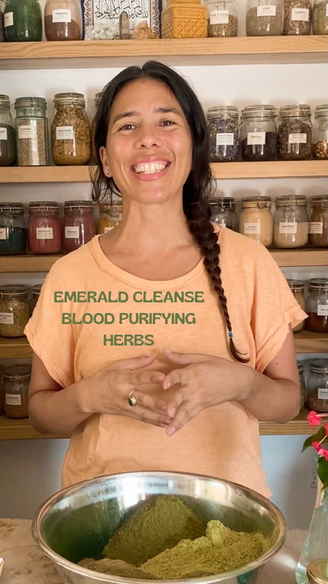 Emerald Cleanse  This blend contains: Chlorella and Spirulina: they detox your cells, packed with chlorophyl Plantain: it detoxes the lead out of your system Nettles: is a general blood cleanser packed with iron Moringa + Wheat Grass: highly nutritious, alkalizing Try the Emerald Cleanse if you have skin issues, feel tired, bloated, after consuming any type of toxic drugs, or simply to maintain your optimal health. Here is my recipe, save it, you’ll thank me later: 1 tsp Emerald Cleanse 1/2 cup of chopped pineapple 5 leaves of fresh (pepper)mint 1/4 tsp probiotic powder (optional) 1 cup cold water 1 tsp honey (optional) Blend on high and sip in bliss Share this with a friend you think might need this info.  Comment bellow if the Emerald Cleanse has been done the job in your life.
.
.
.
.
#emeraldcleanse #chlorella #spirulina #moringa #greendetox #bloodcleansingherbs #alteratives #bloodpurifyingherbs #nettle #greenpowder #alkalinediet #alkalinesupplement #vitality #herbalist #herbalism #lightbody #lightbodyactivation