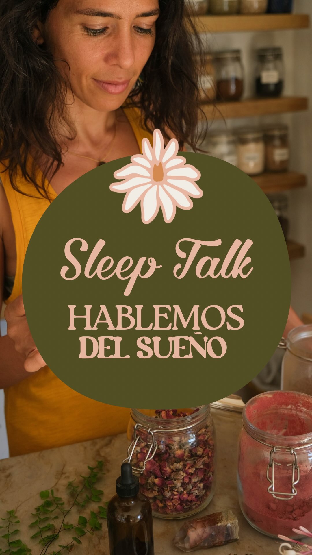 Si estás cansada, pero no logras apagarte… este video es para ti. 🌿

Vivimos sobreestimuladas.
Demasiada información, demasiada velocidad, demasiada luz artificial, demasiado estrés.

Por eso hoy más que nunca necesitamos resiliencia… y ahí es donde entran las plantas adaptógenas 🌿

Hierbas como ashwagandha y reishi ayudan al cuerpo a adaptarse mejor al estrés y a los cambios.

Y cuando llega la noche, también existen plantas que ayudan a bajar revoluciones, calmar el sistema nervioso y apoyar el sueño — sin depender de una copa de vino para “desconectar”.

Mis favoritas de la botica para eso:

Sweet Dreams Liquid Extract
con manzanilla, kava, lavanda, skullcap y pasiflora

Sweet Dreams Herbal Tea
con cedrón, pétalos de rosa, manzanilla, lavanda, melissa, damiana y oat straw

También amo usar lavanda en aceite esencial como parte del ritual nocturno 🌿

Y no olvides lo básico que cambia TODO:
dormir antes de las 10, bajar la luz artificial, baño caliente, masaje suave y actividades tranquilas en la noche.

Todos nuestros remedios son hechos en pequeños lotes, con hierbas medicinales orgánicas de alta calidad, y formulados por una herbalista 🌿
Enviamos a toda República Dominicana.
Todos los links están en el bio.
DM si tienes preguntas.

~~
If you’re tired but can’t sleep… your system needs support 🌙

Too much stress.
Too much stimulation.
Too much speed.

That’s where adaptogenic herbs like ashwagandha and reishi can help — they support resilience and help the body adapt better to stress 🌿

And at night, calming herbs can help you unwind and sleep better… without needing wine just to come down.

My favorites from the shop:
Sweet Dreams Liquid Extract
(chamomile, kava, lavender, skullcap, passionflower)

Sweet Dreams Herbal Tea
(lemon verbena, rose petals, chamomile, lavender, lemon balm, damiana, oat straw)

I also love lavender essential oil as part of a nighttime ritual 🌿

Small-batch remedies, made with high-quality organic medicinal herbs, formulated by an herbalist.
Ships all over the Dominican Republic.
Links in bio. DM me if you have questions.

#sueñoreparador * #ApoyoParaDormir
* #SueñoNatura